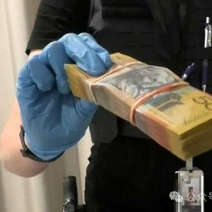 澳洲两毒贩落网!警方搜出大量现金、多块名表