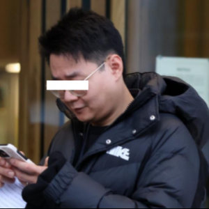 澳洲华男遭警方突击逮捕,被重罚!大家拍手叫好...