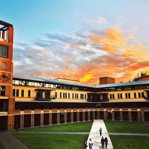新南威尔士大学