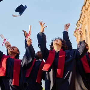 澳洲高中留学申请条件是什么?学姐带你吃透潜规则!