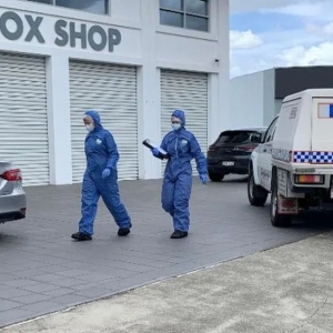布里斯班发生捅人案!1人被刺伤送医,警方逮捕1人