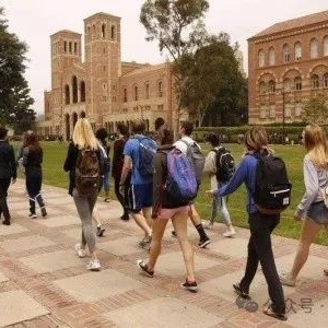 澳大利亚留学要多少钱?留学费用大揭秘!