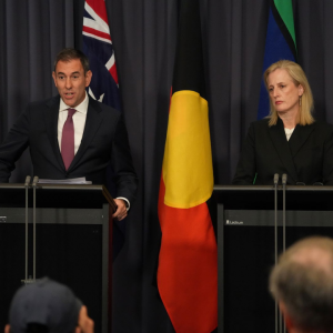 澳洲要变天!澳元跌破4.6,即将进入地狱模式!