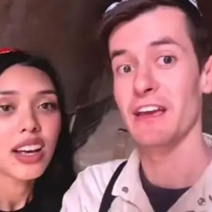 澳大利亚夫妇来中国西部旅游,揭露西方媒体偏见背后的真相