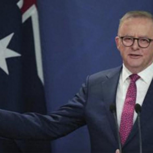 九国联军扑向俄后院,澳大利亚对俄发出最后通牒,普京开始下令