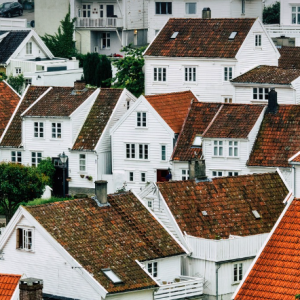 2025年在澳洲买房需要赚多少钱?