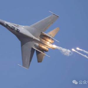 为了教训澳大利亚,出差途中的055加了个班