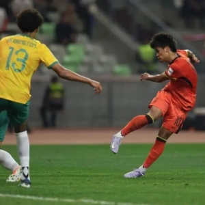 U20国足轮换阵容惜败澳大利亚,逆境中展韧性晋级八强