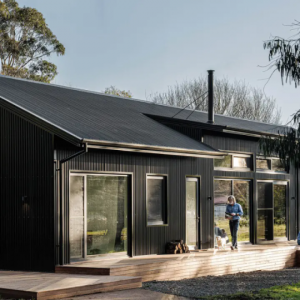 澳大利亚酷黑风住宅设计