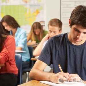 澳洲官宣关闭! 留学生华人移民澳洲更难!