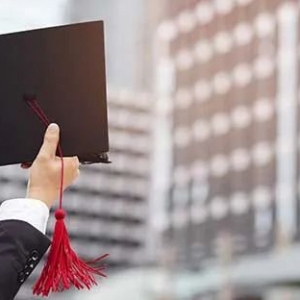 澳洲留学本科的四大申请方案!