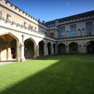 澳洲留学一年要花多少钱?!