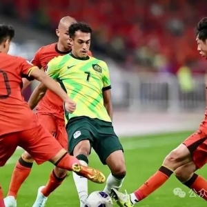 国足抢3分事件反转!爆料者又发声:澳大利亚的确违规!董路回应