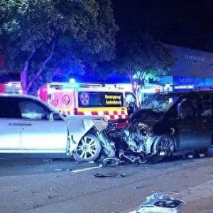 悉尼豪车撞车事故致人重伤,肇事者保释引争议