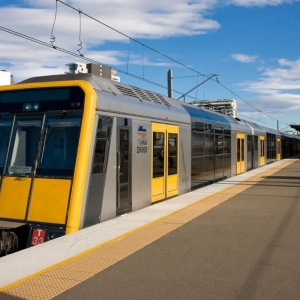 悉尼轨道交通全解析:贵、慢、但还挺浪漫