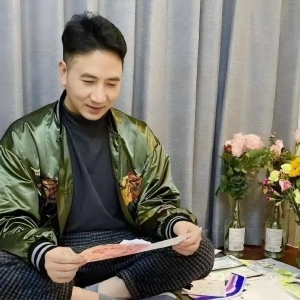 林生斌现状:定居澳洲悉尼富人区,儿女双全,现任是前公司员工