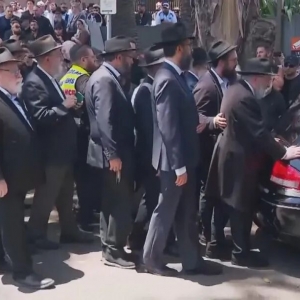 澳大利亚枪击案疑犯被起诉59项控罪 总理表示将检讨情报系统