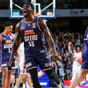 澳洲篮球:塔斯马尼亚跳蚁VS阿德莱德36人,36人主场迎战“客场专家”跳蚁